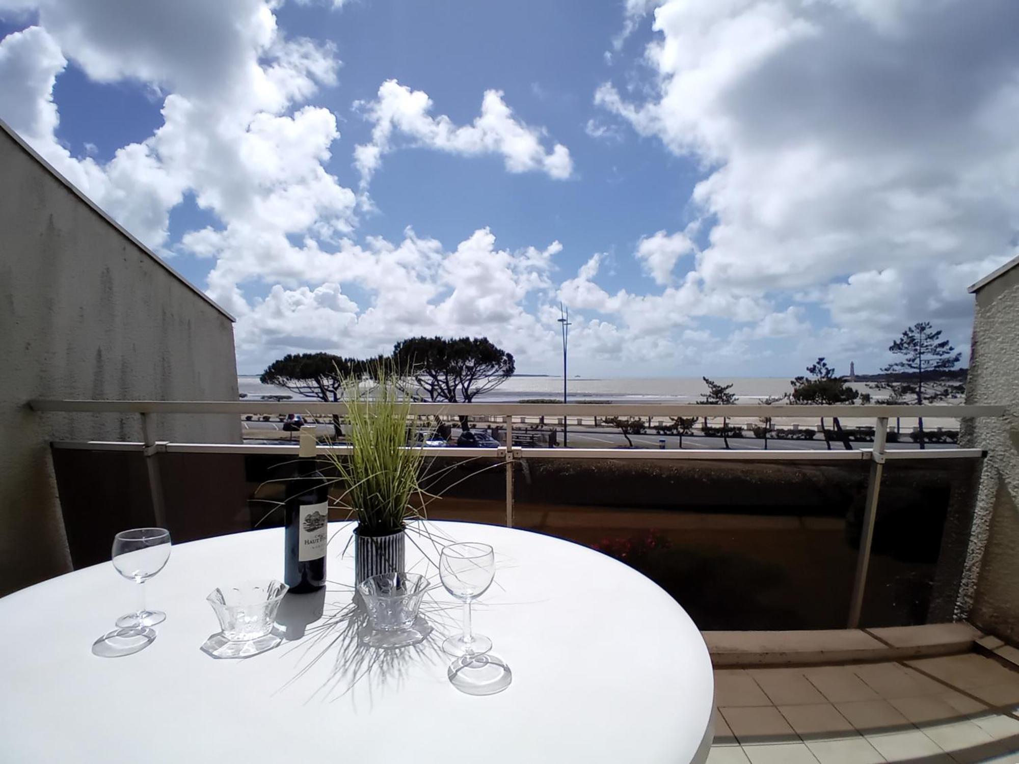 Saint Georges De Didonne - Appartement Face A La Plage - Etoile De Mer Exterior photo